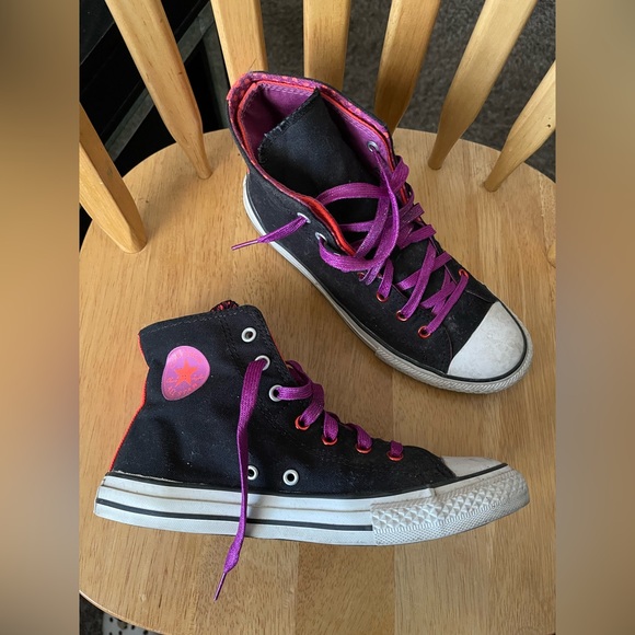 Converse Shoes - Black High-Top Sneakers with Pink Laces